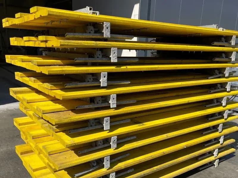 Doka Betonierbühne O 1,25/270m neu belegt